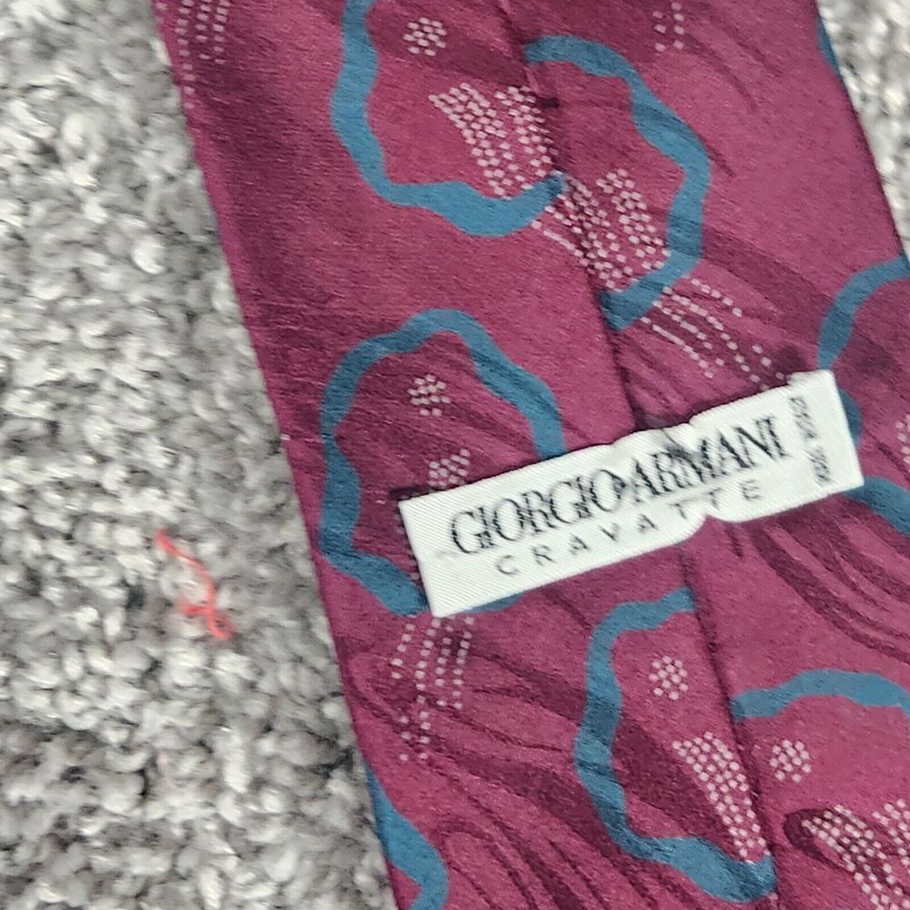 Giorgio Armani Cravette Silk Tie Maroon Necktie Geometric 3.5 x 56 Made Italy - Picture 3 of 6